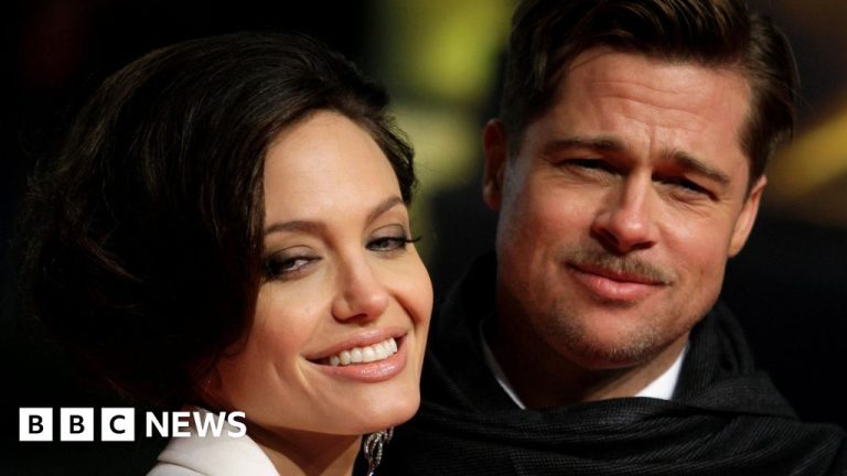 Angelina Jolie dan Brad Pitt mencapai kesepakatan perceraian