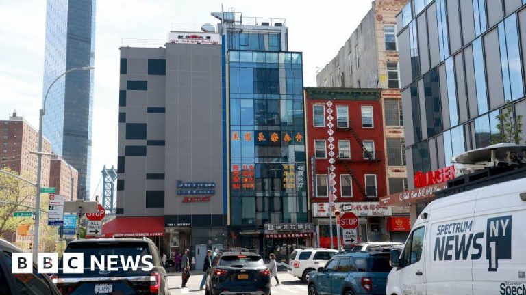 Pria mengaku menjalankan ‘kantor polisi’ rahasia Tiongkok di NYC