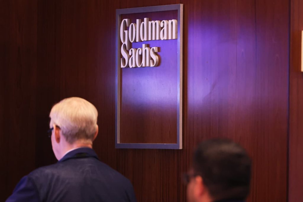 Ekonom terkemuka di Goldman ragu Trump dapat menepati janji kampanyenya