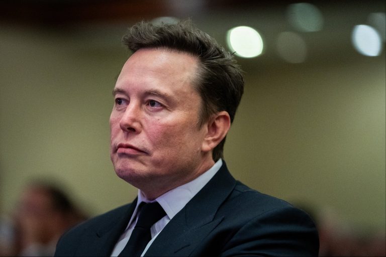 Elon Musk Menanggapi Keluhan SEC, Membayar Kurang untuk Twitter