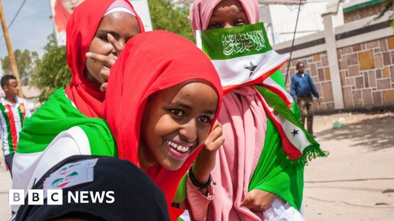 Mengapa warga Somalia jatuh cinta pada Donald Trump