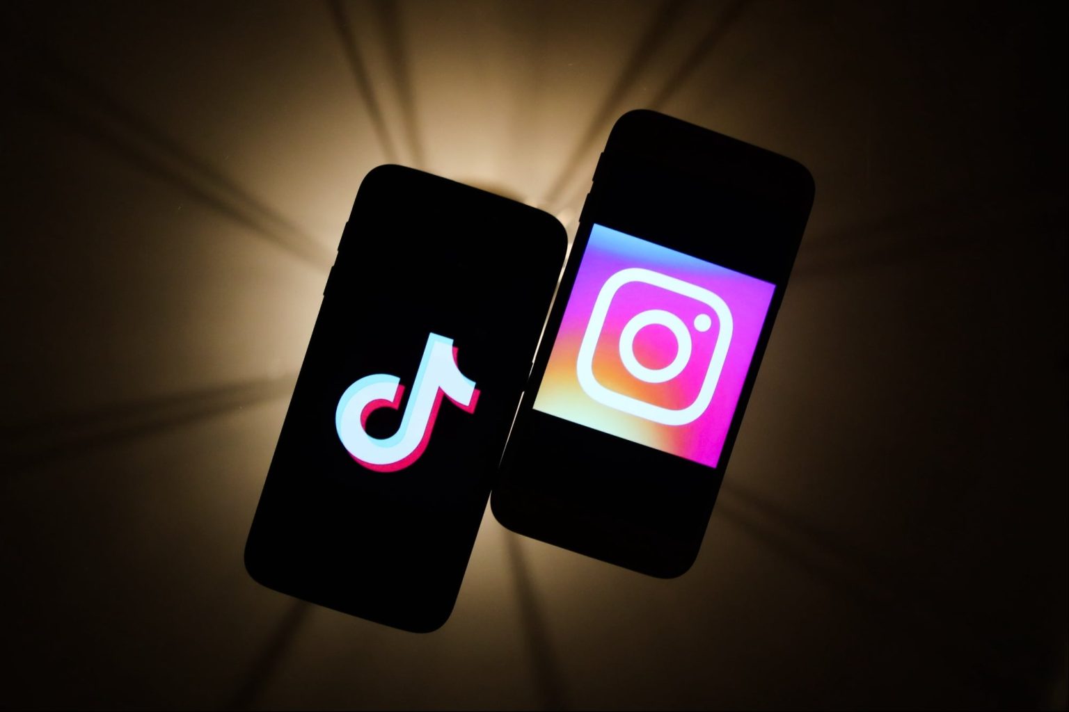 Meta menawarkan hingga $ 300.000 untuk gulungan Instagram eksklusif