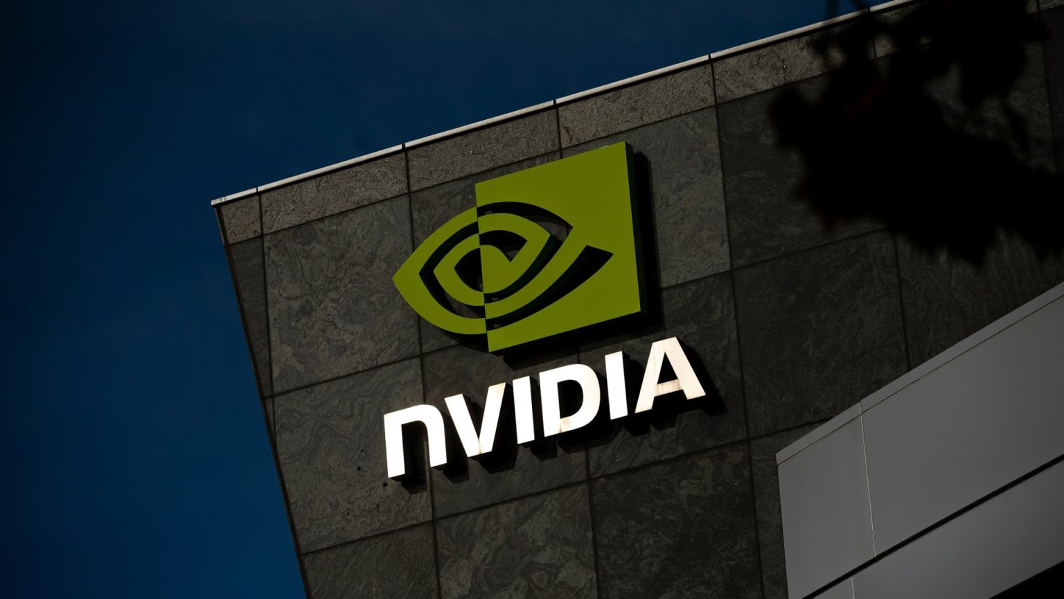 Nvidia turun 10% dalam perdagangan pra-pasar karena DeepSeek Tiongkok memicu aksi jual teknologi global