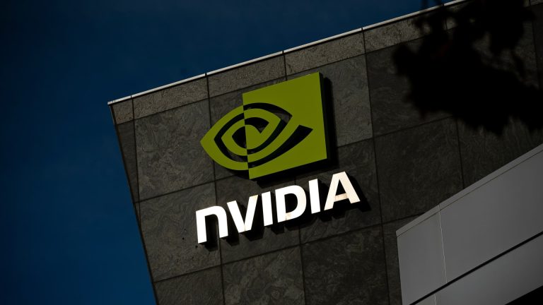 Nvidia turun 10% dalam perdagangan pra-pasar karena DeepSeek Tiongkok memicu aksi jual teknologi global