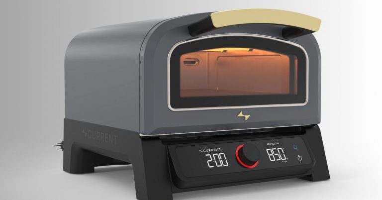 Oven pizza Model P yang terhubung dengan Wi-Fi dapat memanggang pai dalam dua menit