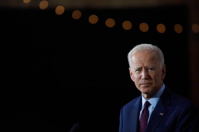 Pemerintahan Biden membuka lahan federal untuk pusat data AI