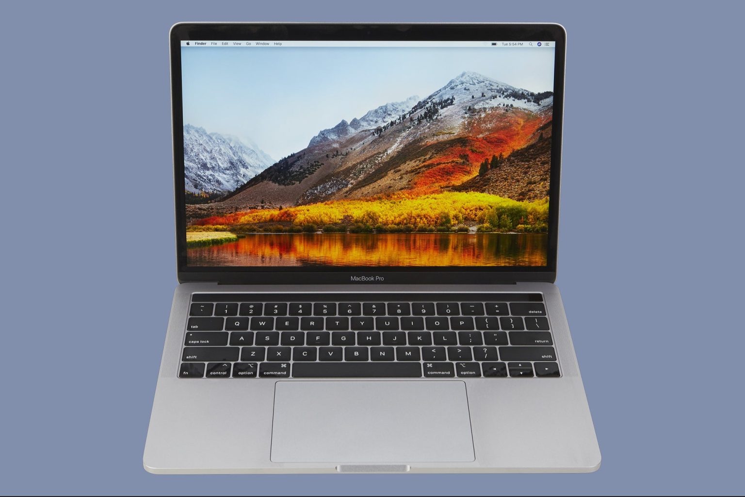 Pemilik bisnis meraih sebanyak mungkin MacBook ini