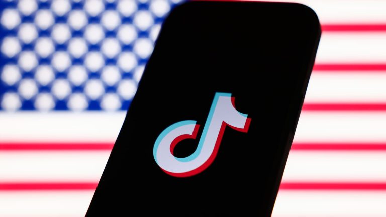 Perplexity AI mengajukan tawaran untuk bergabung dengan TikTok AS