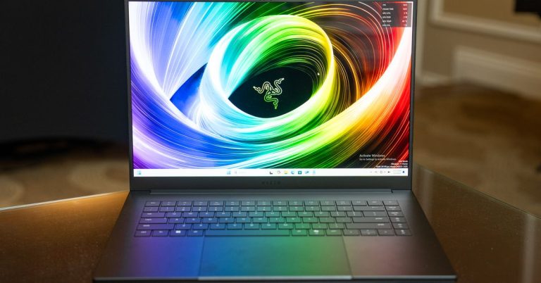 Razer Blade 16 bahkan lebih tipis tahun ini