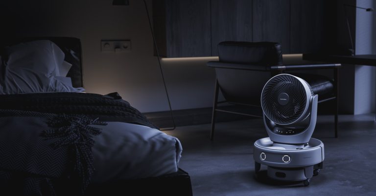 Robot Rumah Tangga Multitasking SwitchBot K20 Plus adalah penjaga pembersih rumah