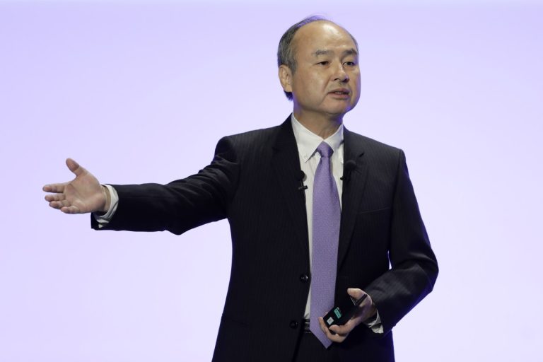 SoftBank dalam pembicaraan untuk berinvestasi sebanyak $ 25 miliar di Openai, kata laporan