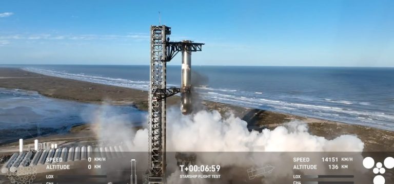 SpaceX menangkap booster Starship untuk kedua kalinya, kehilangan kapal karena ‘anomali’ di luar angkasa