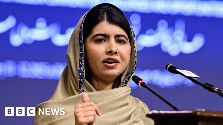 Taliban ‘tidak melihat perempuan sebagai manusia’, kata Malala di Pakistan