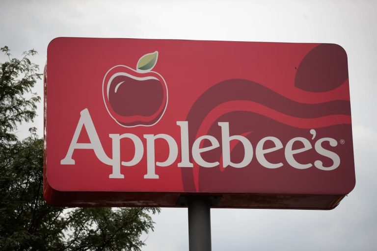 Applebee ‘Underwhelming’ $ 9,99 Kesepakatan Makanan Menarik Downgrade Untuk Merek Dine