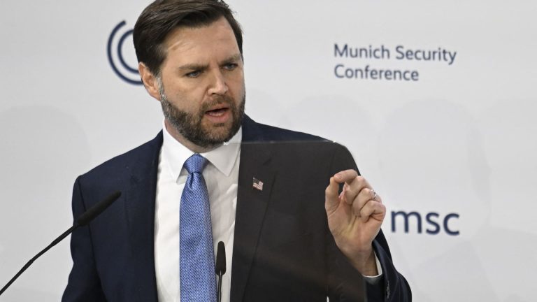 JD Vance Munich Security Speech mengkritik demokrasi Eropa