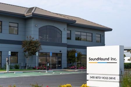 Penghasilan soundhound berarti saham bisa mengakhiri bulan yang sulit dengan nada tinggi