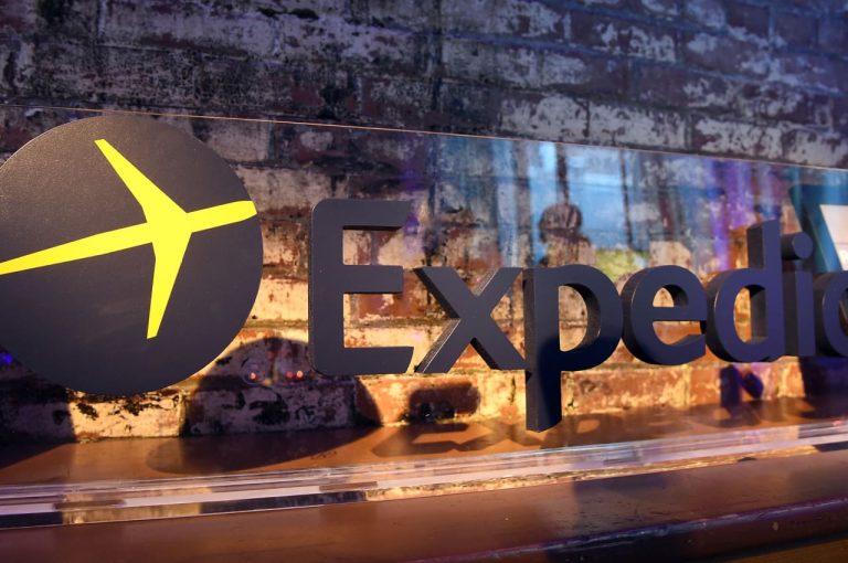 Stok Stok Expedia saat Wall Street bersorak kembalinya dividennya