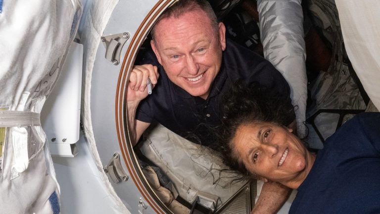 Astronot Butch Wilmore, Suni Williams kembali ke Bumi di kapal SpaceX