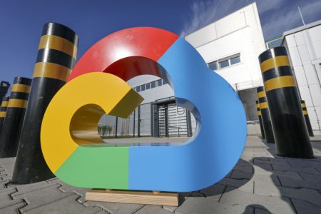 Baterai lithium-ion sedang membuat ulang pusat data Google