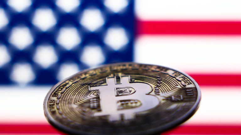 Cryptocurrency jatuh setelah Trump secara resmi mendirikan Cadangan Bitcoin AS