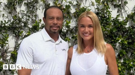 Tiger Woods mengkonfirmasi hubungan dengan Vanessa Trump